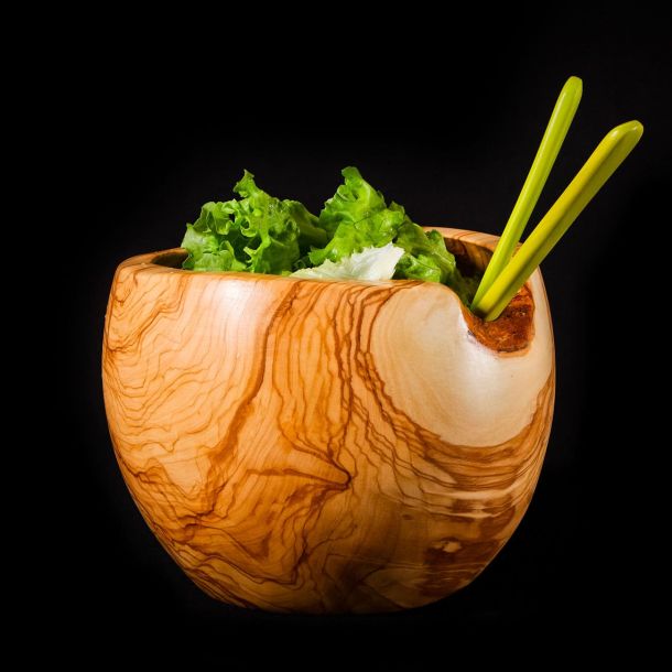 Saladier & couverts en bois d'olivier - Le travail Artisanal du Bois d'Olivier 